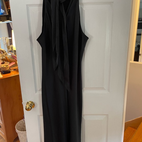 Black Banana Republic dress with turtleneck and tie that flows down the back - Picture 3 of 8